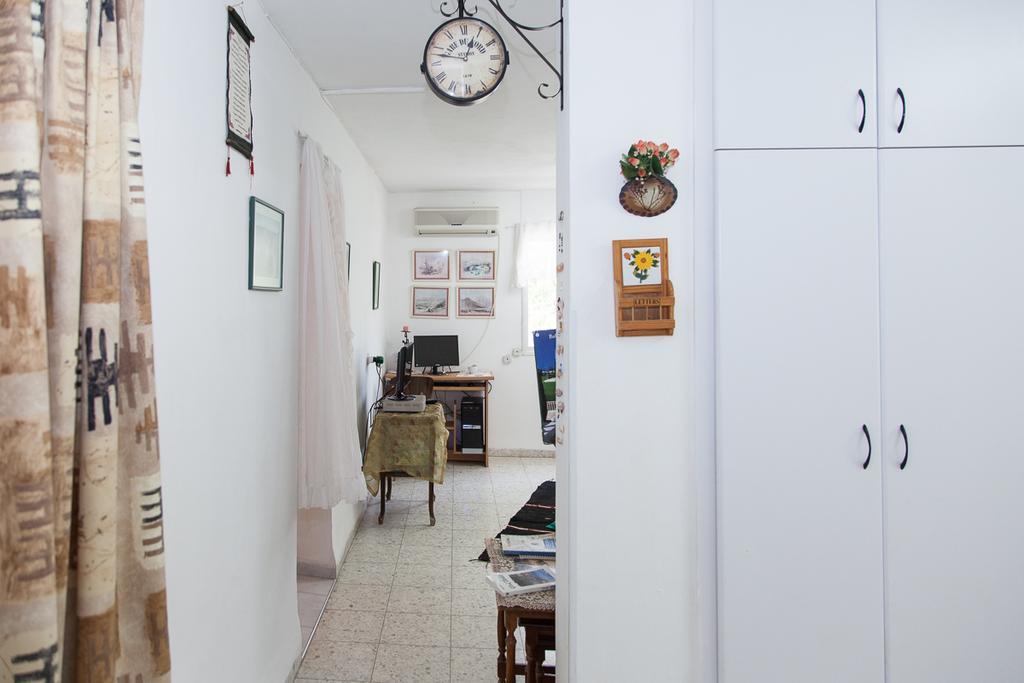 Stella Maris Hosting Apartment Хайфа Стая снимка