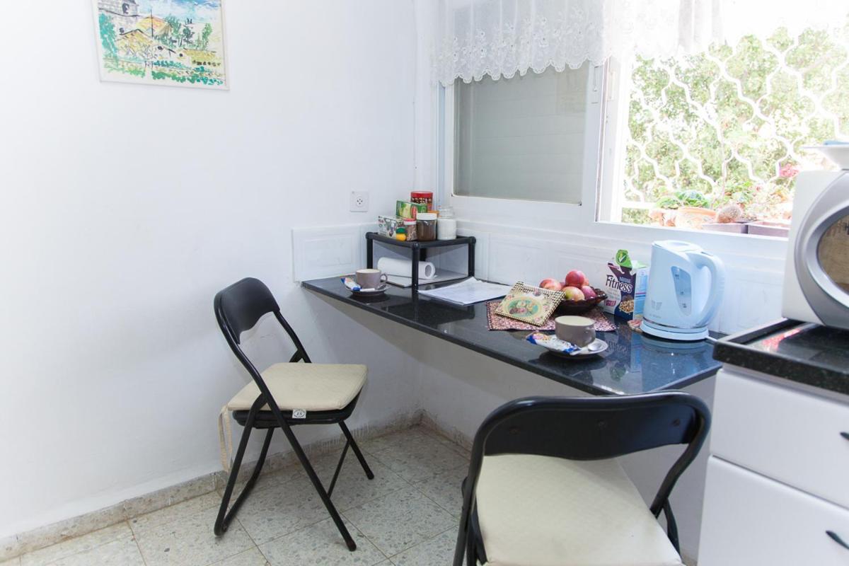 Stella Maris Hosting Apartment Хайфа Екстериор снимка